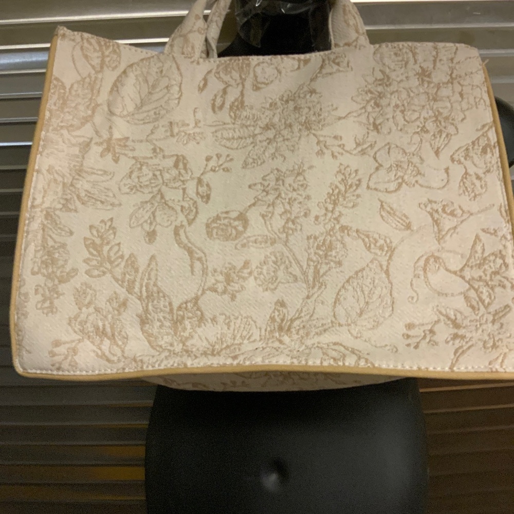 Anika Kraft handbag